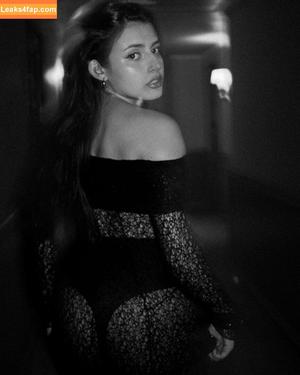 Courtney Miller photo #0531