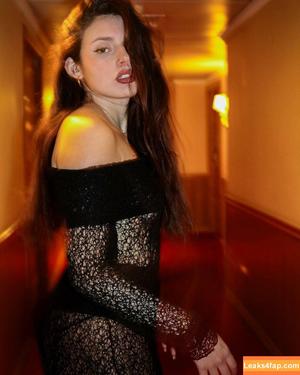 Courtney Miller photo #0539