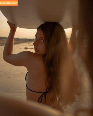 Courtney Miller photo #0551