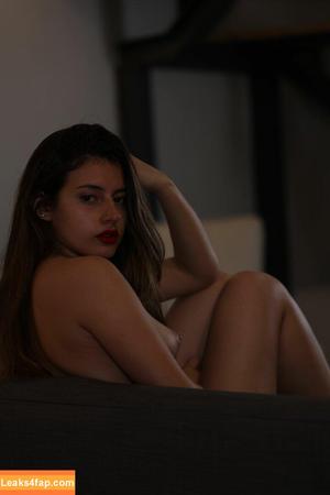 Courtney Miller photo #0561