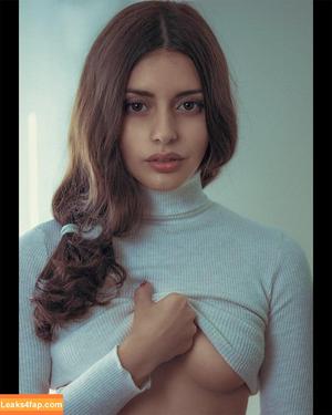 Courtney Miller photo #0608