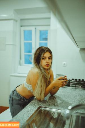 Courtney Miller photo #0634