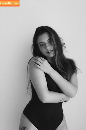 Courtney Miller photo #0649