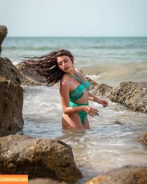 Courtney Miller photo #0710