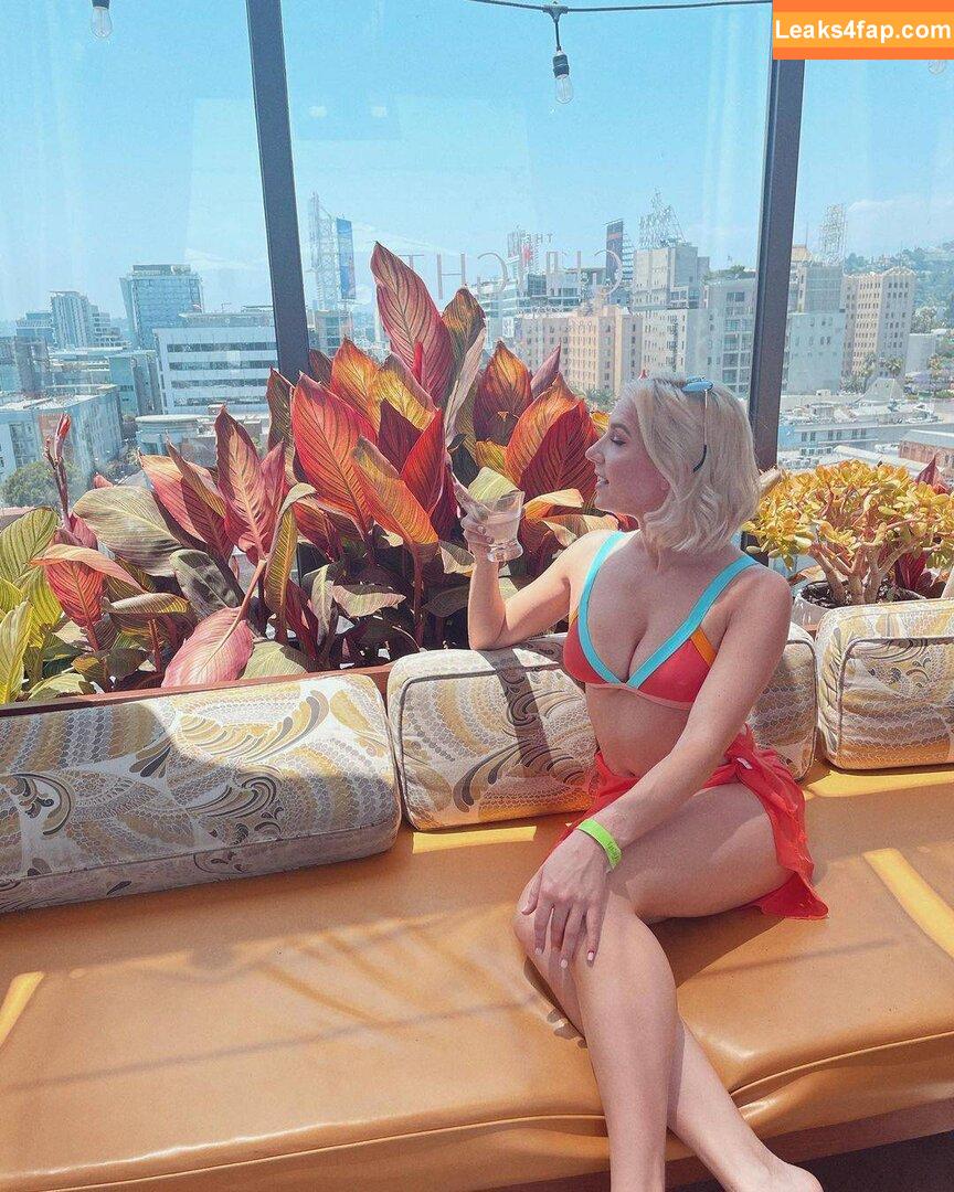 Courtney Miller / co_mill / typicalvlogs leaked photo photo #1071