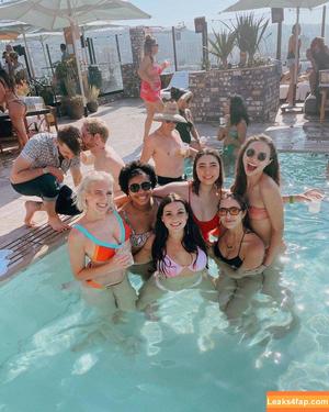 Courtney Miller photo #1073