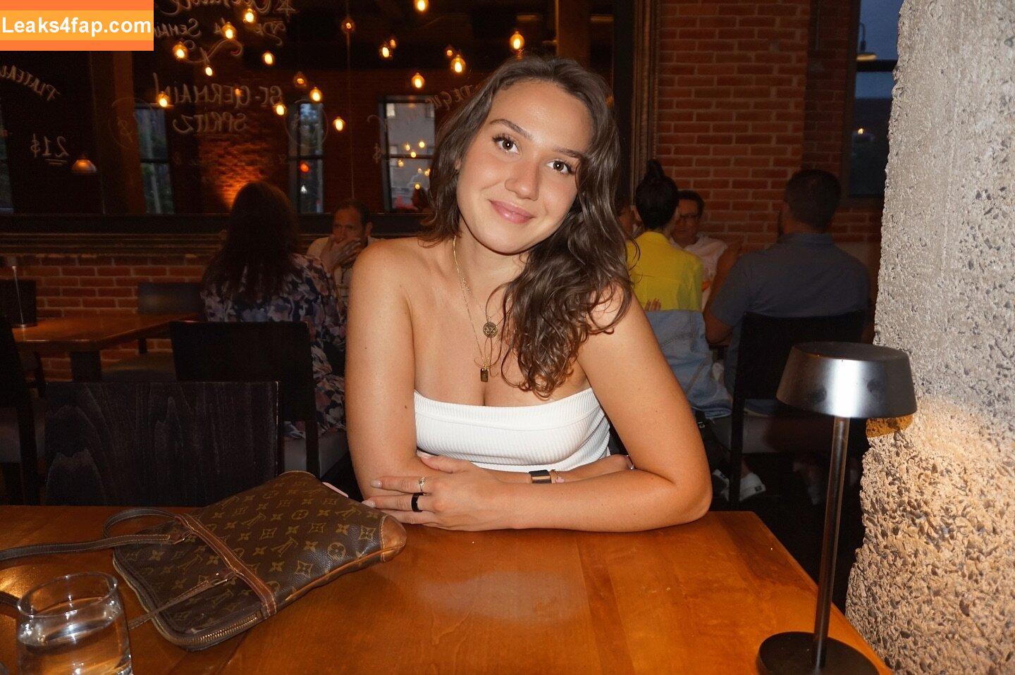 Courtney Sarault / court_sarault / courtsarault / https: leaked photo photo #0060