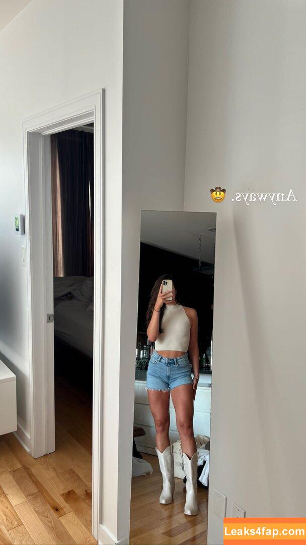 Courtney Sarault / court_sarault / courtsarault / https: leaked photo photo #0082