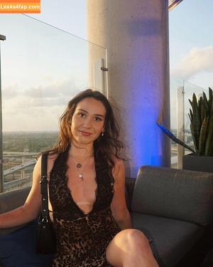 Courtney Sarault фото #0010