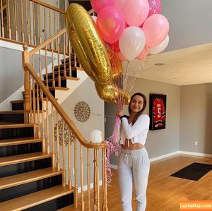 Courtney Sarault фото #0027