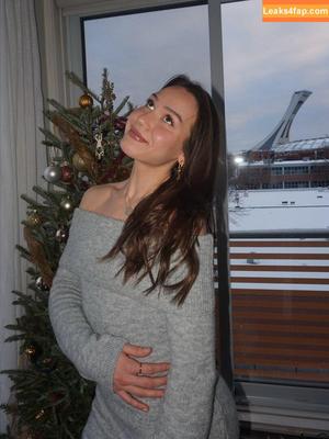 Courtney Sarault photo #0051