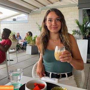 Courtney Sarault photo #0058