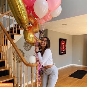 Courtney Sarault photo #0091