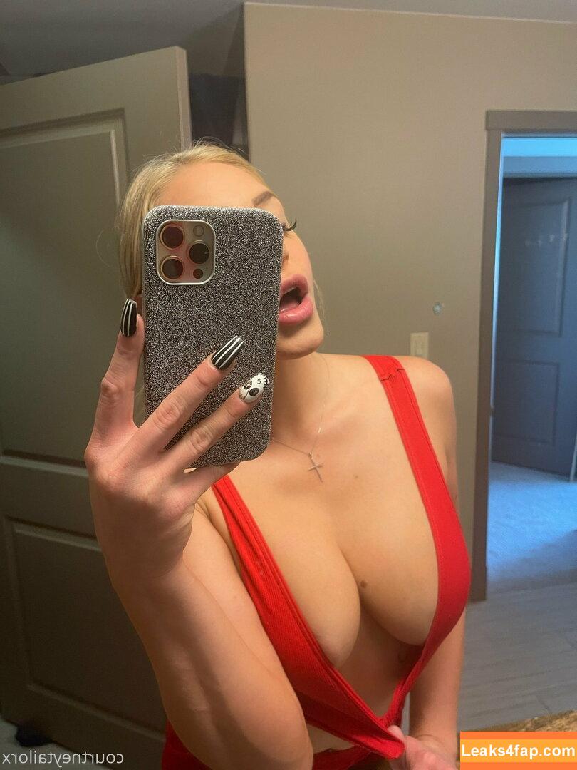 Courtney Taylor / yourfavoritemattressactress leaked photo photo #0069