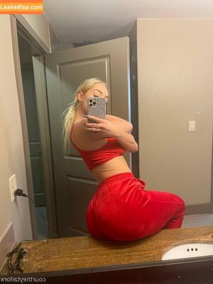 Courtney Taylor фото #0098