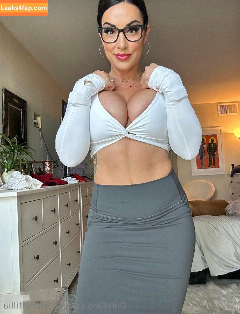 Courtney Tillia / courtneyltillia / thecourtneytillia leaked photo photo #0350