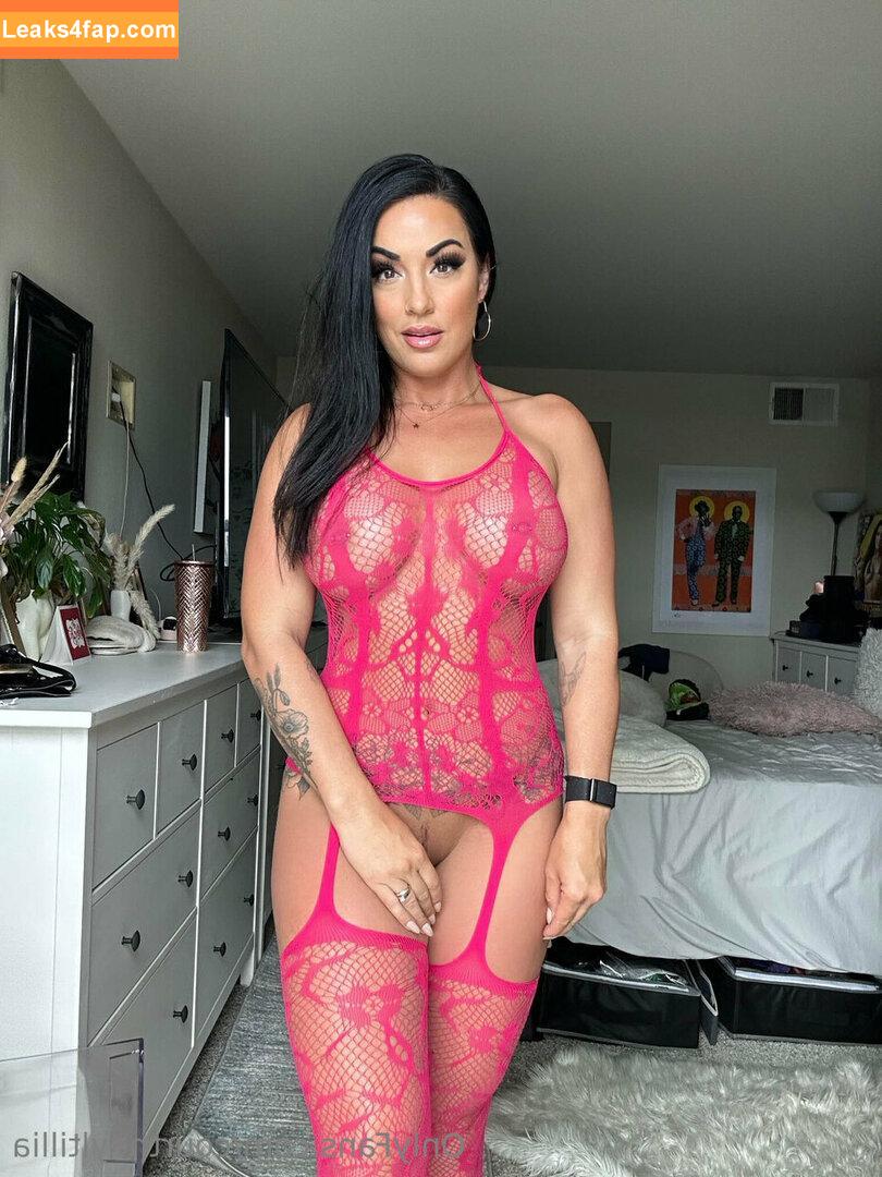 Courtney Tillia / courtneyltillia / thecourtneytillia leaked photo photo #0402