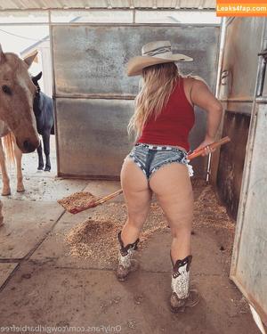 cowgirlbarbiefree photo #0012