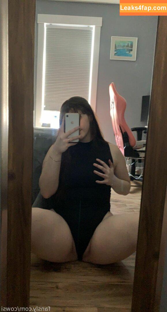 cowsismite / Cowsi leaked photo photo #0094