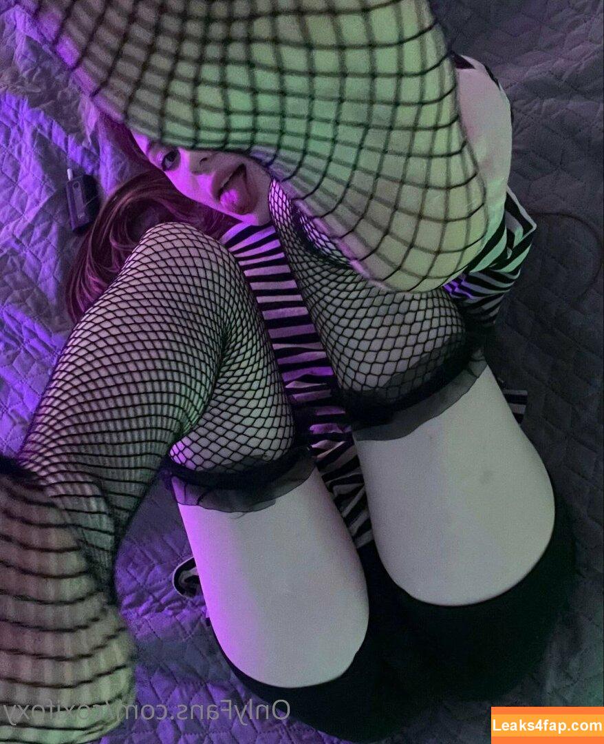 CoxiFoxy / darinytko / darkdary leaked photo photo #0029