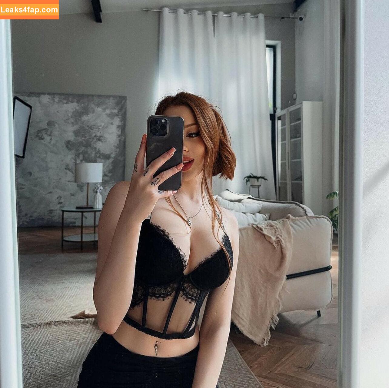 CoxiFoxy / darinytko / darkdary leaked photo photo #0167