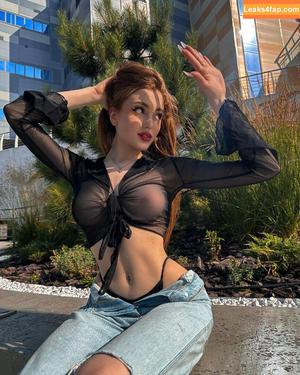 CoxiFoxy photo #0090