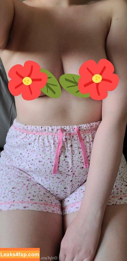 craazycatladyfree / misscrazycatlady leaked photo photo #0001