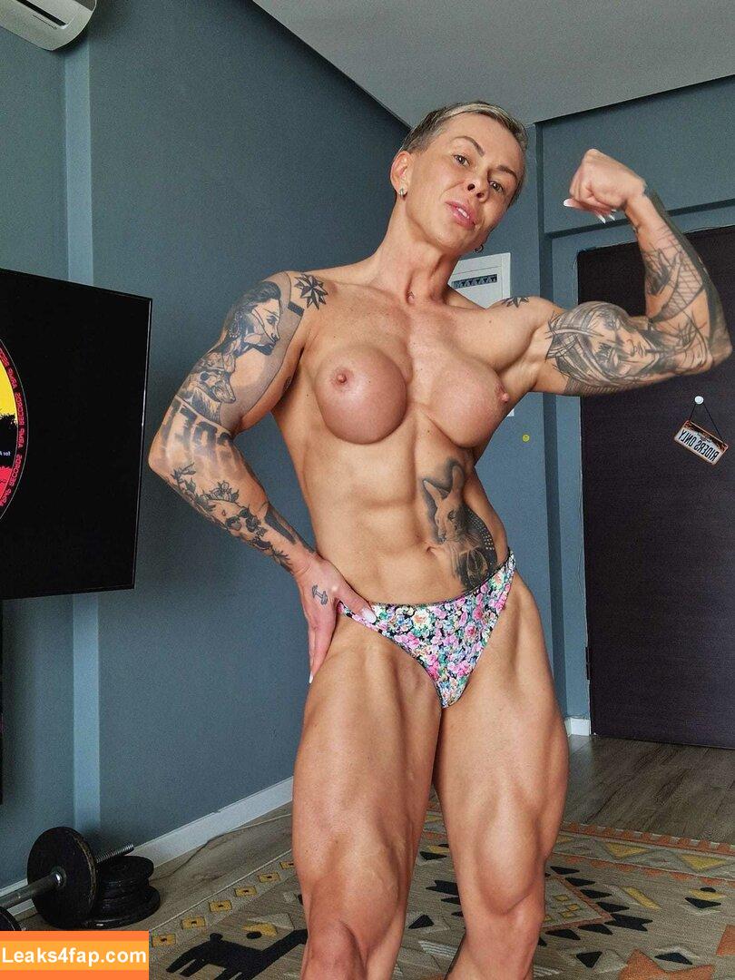 crazyxbody / chelseypleasant / https: / musclegirlxxx leaked photo photo #0238