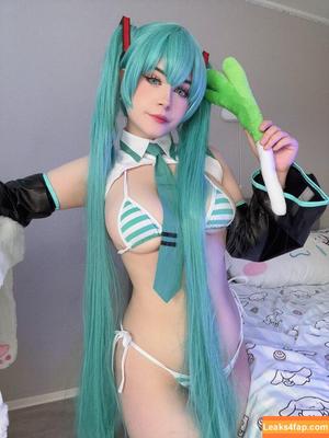 Cringycatgirl фото #0094