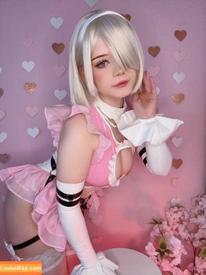 Cringycatgirl photo #0174