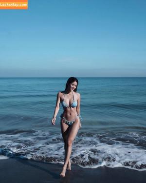 Criselda Alvarez photo #0144