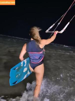 Cristiane Dias photo #0103