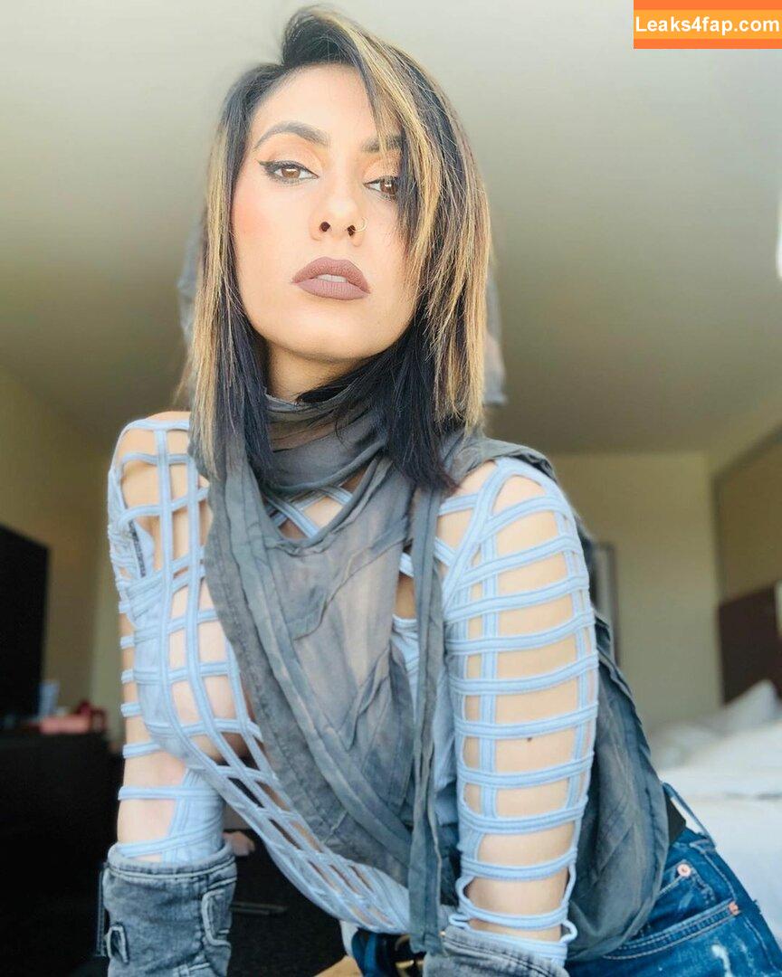 Cristina Vee Valenzuela / CristinaVee / cristinavox leaked photo photo #0007