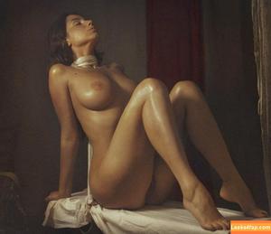 Cristy Ren photo #0331