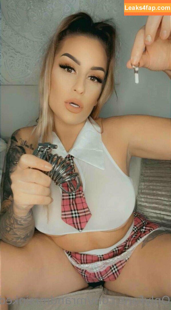 crueldomme / _crueldomme_ leaked photo photo #0064
