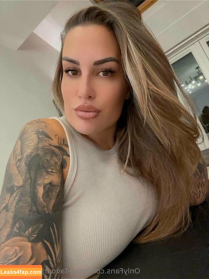 crueldomme / _crueldomme_ leaked photo photo #0078