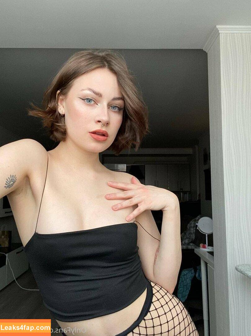 Crybaby16 / Crybaby1610 / Urbabydasha / crybaby16_ leaked photo photo #0038