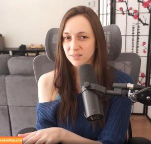 CrystAAHHL фото #0340