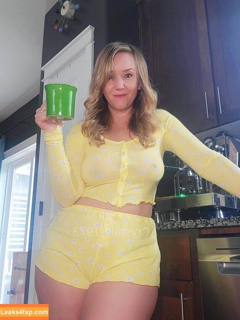 Crystal 1973 /  слитое фото фото #0002