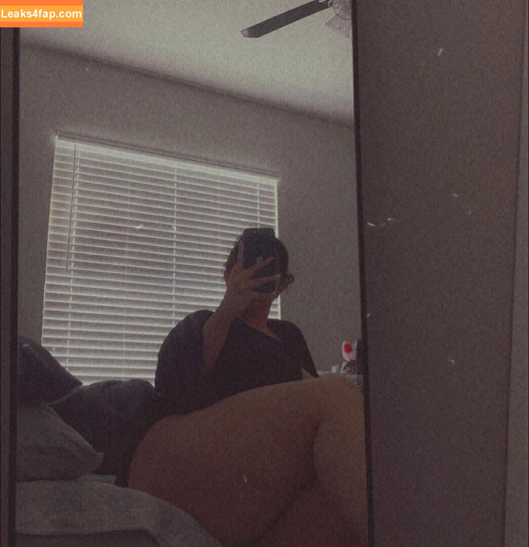 Crystal Rivera / TheLatinaDream_ / bella_latina3 leaked photo photo #0042