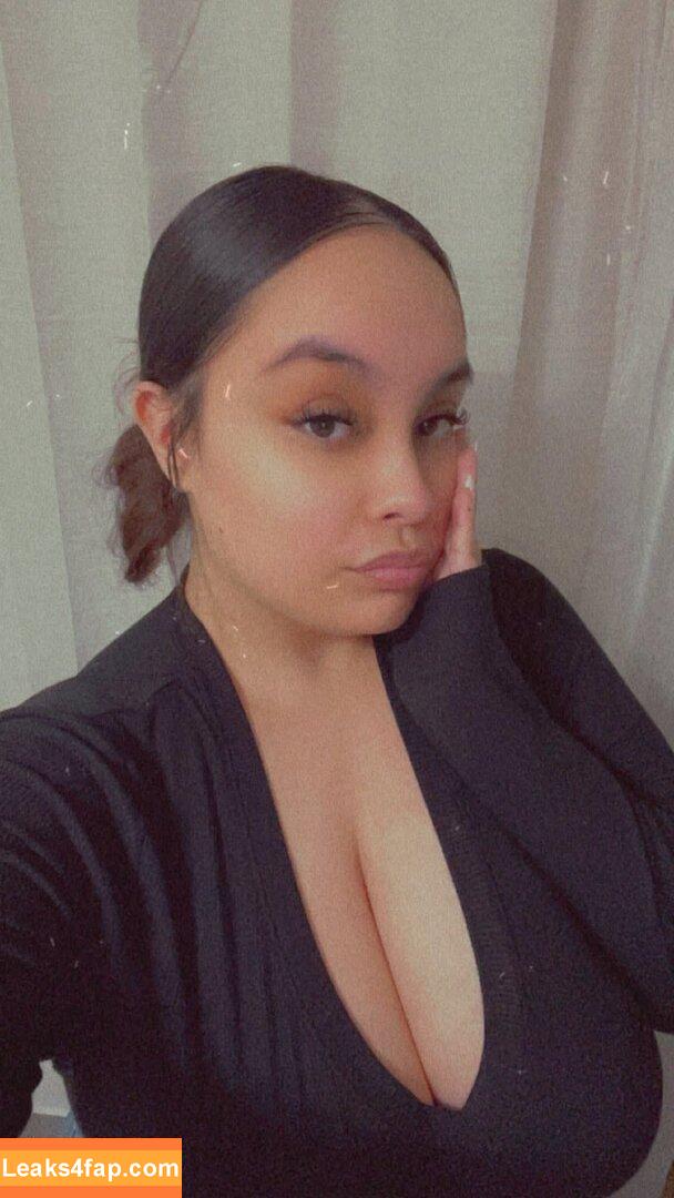 Crystal Rivera / TheLatinaDream_ / bella_latina3 leaked photo photo #0043