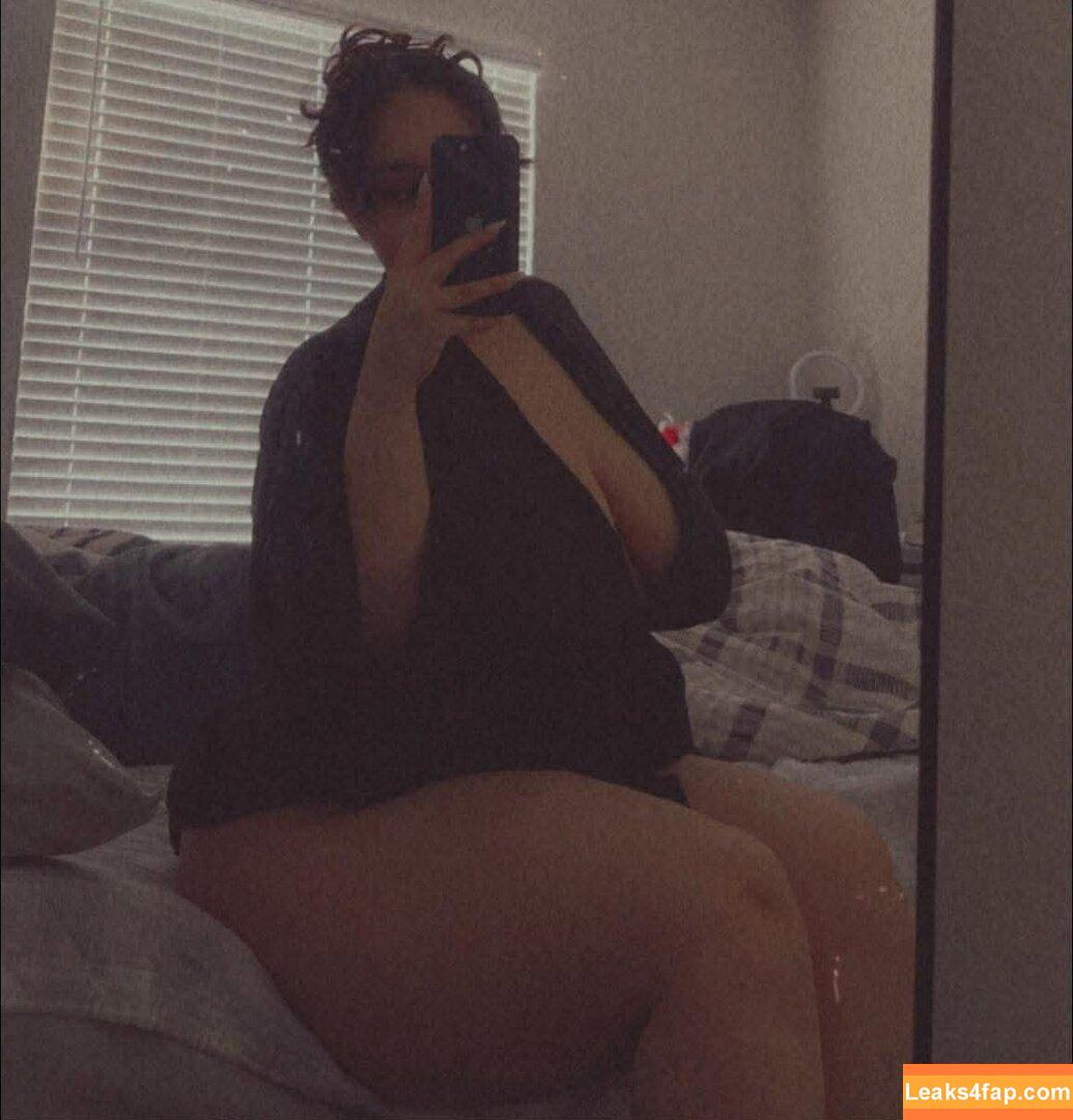 Crystal Rivera / TheLatinaDream_ / bella_latina3 leaked photo photo #0045