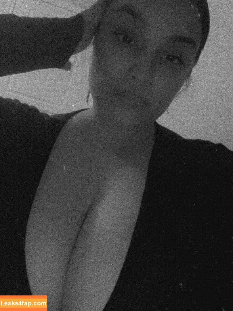 Crystal Rivera / TheLatinaDream_ / bella_latina3 leaked photo photo #0050