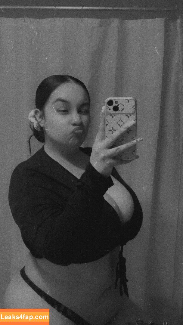 Crystal Rivera / TheLatinaDream_ / bella_latina3 leaked photo photo #0051