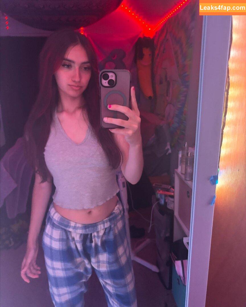 crystalfyee / crystalpist01 / fyecrystal leaked photo photo #0001
