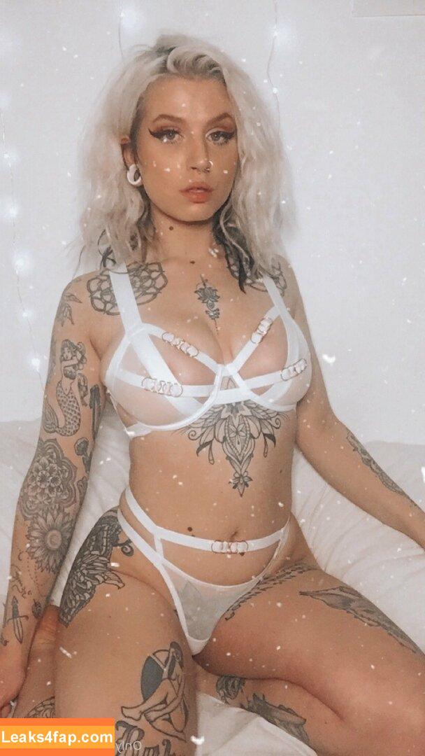 crystalgirl / thecrystal.girl leaked photo photo #0255