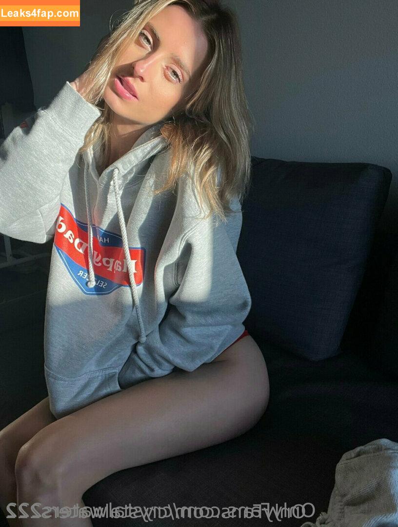 crystalwaters222 / pearlypearlmagic leaked photo photo #0014