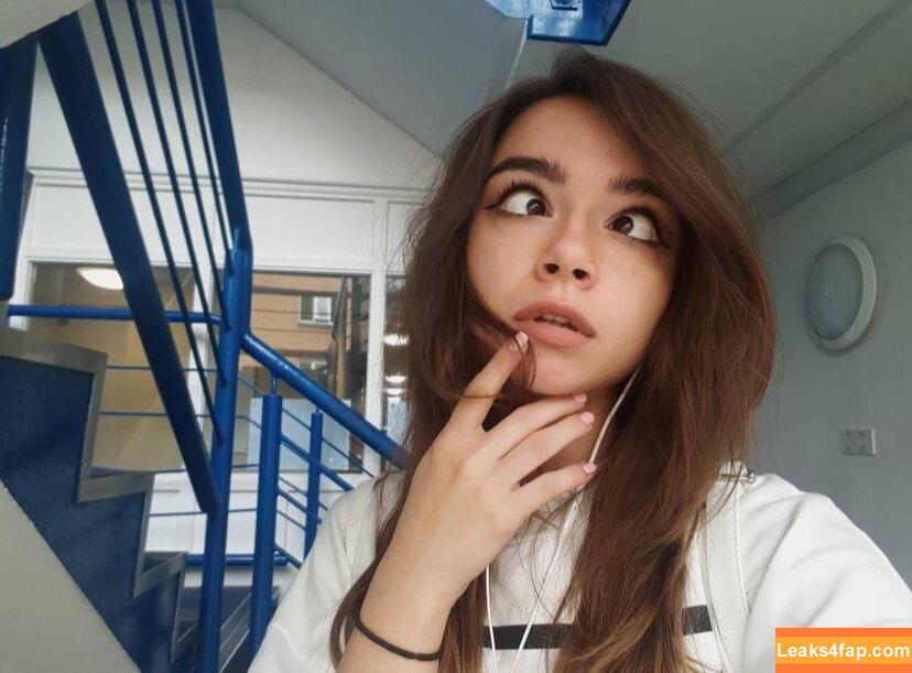 Csillabu leaked photo photo #0059