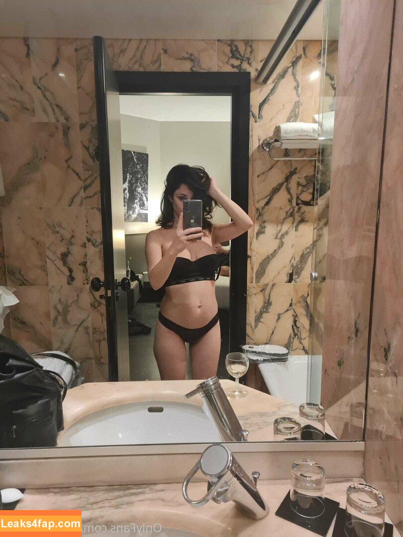 cuckoldhotwife4you / hercu_mo8 leaked photo photo #0022