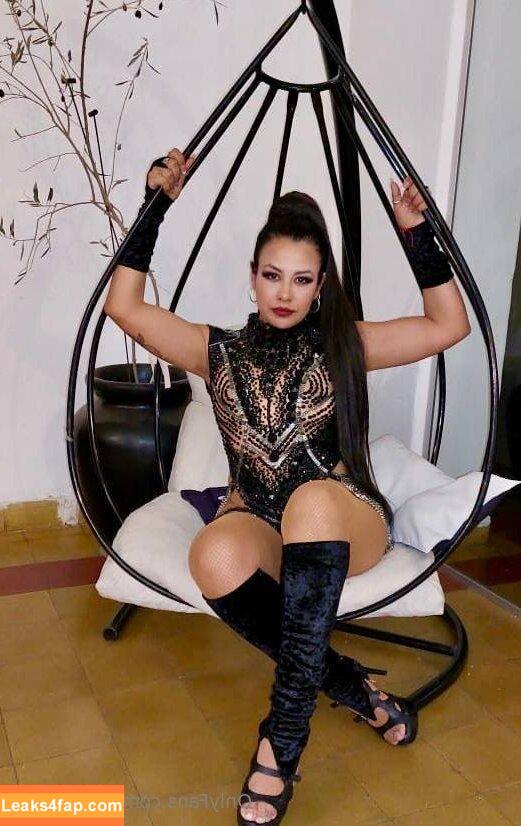 culona_xxx /  leaked photo photo #0003